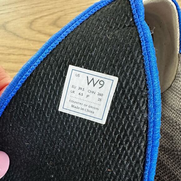 Rothy’s Women’s Retired Grey Zebra Point Flats Slip On Ballet Washable Neutral - Picture 9 of 10